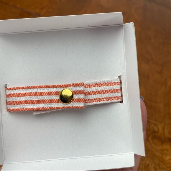 Mud Pie bow bracelet - Picture 2 of 2